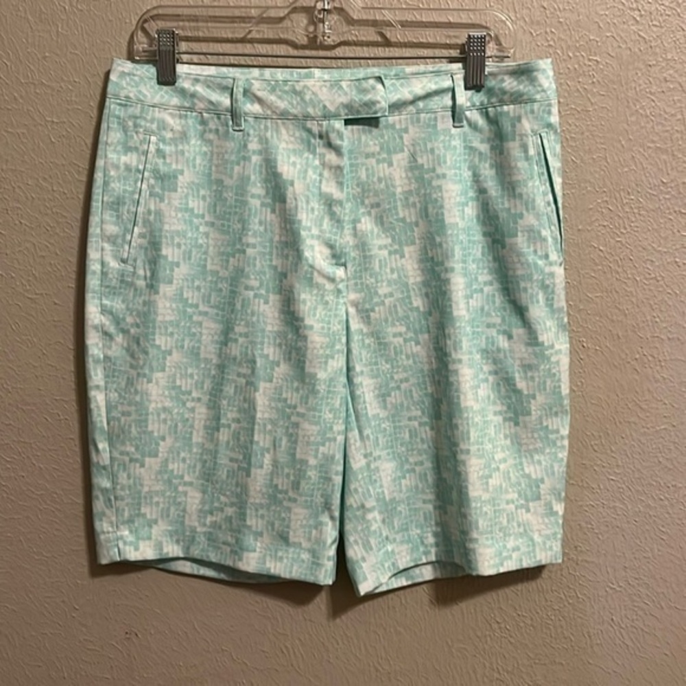Lady Hagen SZ 8 Golf Shorts